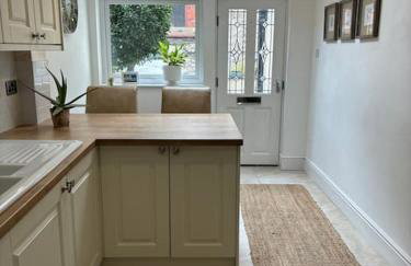 Cozy 3-Bed Cottage with Hot Tub - Foto 22