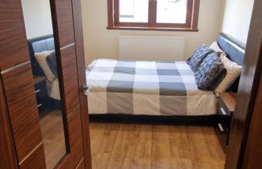 Self-catering extended family home - Photo 8