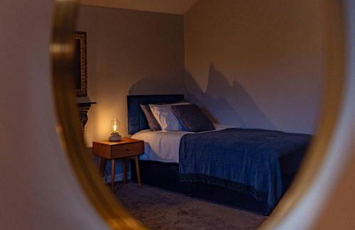 St Johns, Wakefield - Self check in & free parking - Foto 28