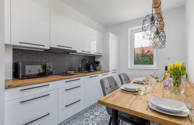 Rozana Zieleniewo Apartment by Renters - Photo 16