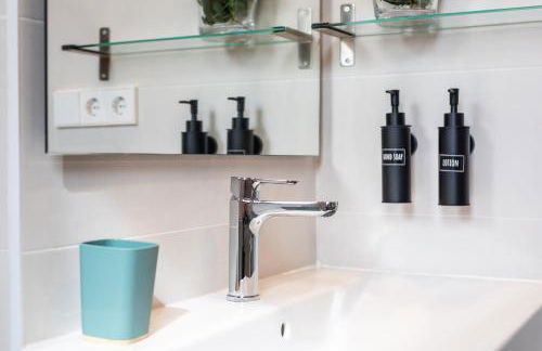 Moontels Mercado de Ruzafa - Photo 25