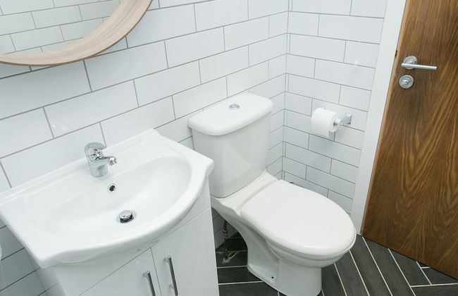 Malone Place Apartment - Photo 12