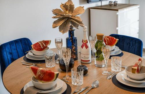 Excellence Deluxe Suite mit Balkon & Stadtblick - zentral an der Messe Essen - Foto 15