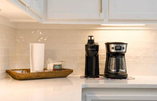 Borum House - 3 Bed, 2 & Half Bath, Full Kitchen, Heart of Downtown Natchez - Foto 9