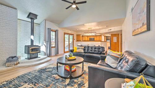 Spacious Flagstaff Home with Hot Tub and Grill! - Foto 1