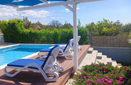 LUXURY VILLA ŠENTADA - Photo 23