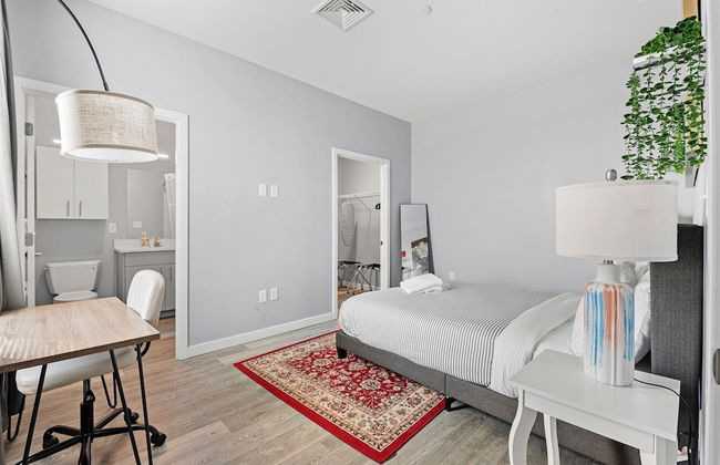 Furnished Apartments near Encore Boston - Photo 8