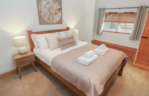 Riverside Barn - Photo 19