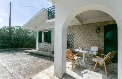 3 Bedroom Cozy Home In Noto - Foto 12