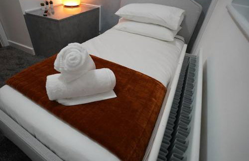 Premium 3BR House - Loughton - by Rent Squared LTD - Foto 64