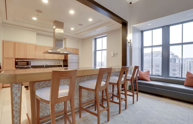 Amazing 2BR Condo in Pentagon City - Foto 45