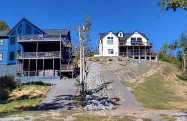 Exclusive Lakefront Retreat on Douglas Lake - Photo 37