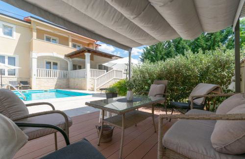 Villa Coridigo - Unique High Position, Panorama Nature View, Cozy Dining Terrace, Fenced Property - Foto 52