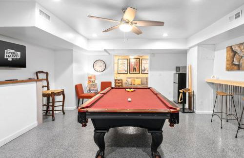 The Gameroom on Madison - Large Home Accommodates 12 Guests (102 Madison Ter) - Foto 62