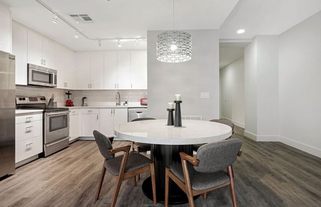 Modern Condos in California Building by Hosteeva - Foto 62