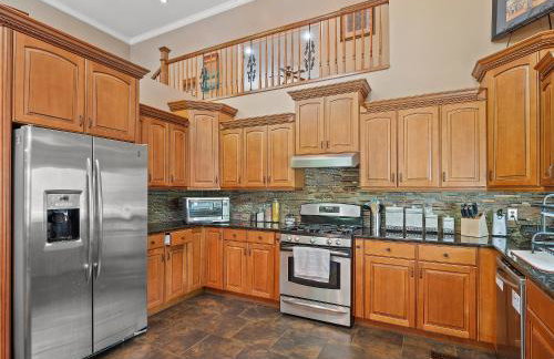 Rocking W - Screened In Porch And Lakeside Fire Pit! - Foto 29