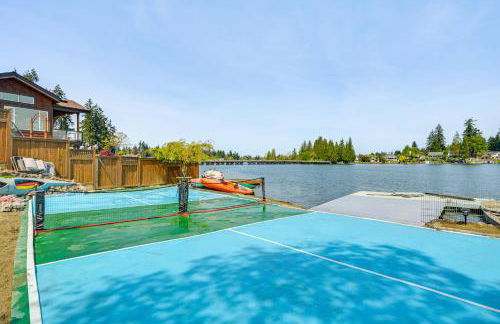 Tacoma Home on Steilacoom Lake with Dock! - Foto 32