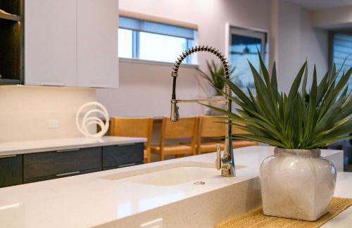 Elevated Perspective - Foto 80