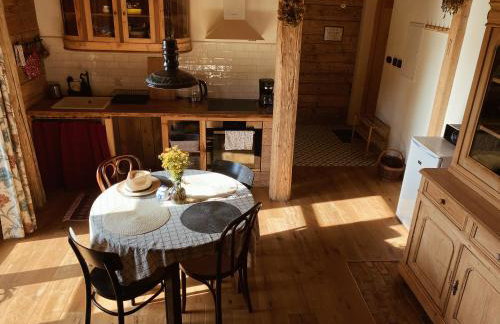 Nad Mikowym Potokiem - wydzielona część drewnianego domu z osobnym wejściem i ogrodem - Foto 13