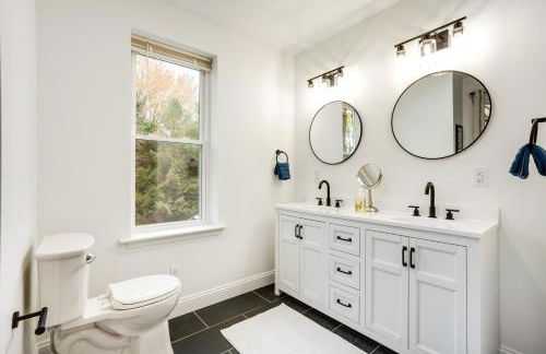 Family-Friendly Hatfield Home 3 Mi to Downtown! - Foto 13