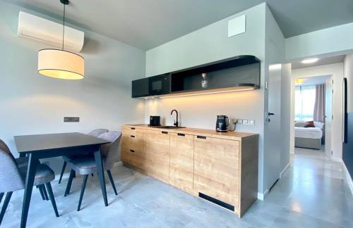 H11 Aparthotel - Photo 78