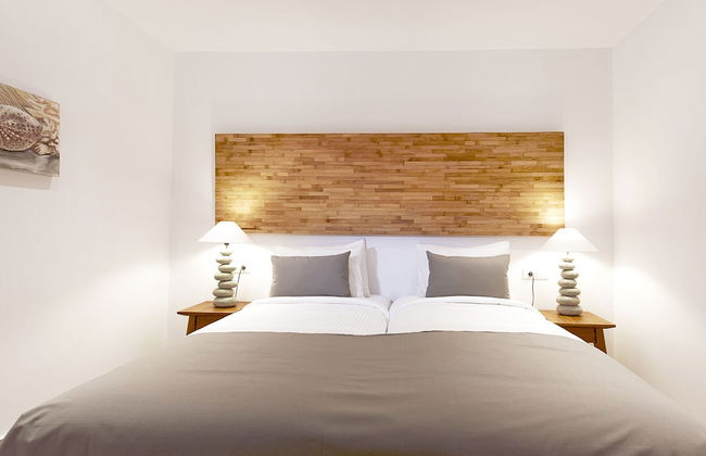 Beautiful Luxe Villa in Private Olive Grove, sea and Mountain View, Close to sea - Foto 4