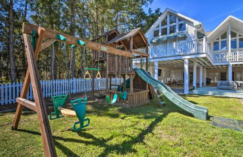 Spacious Pass Christian Home with Pool and Boat Launch - Foto 29