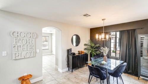 Las Vegas Home with Private Pool - Close to Casinos! - Foto 2