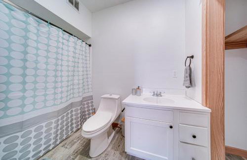 4 Mi to Lake Erie: Condo w/ Golf Course Views! - Foto 12