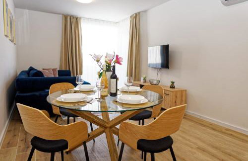 Apartment A&M - Photo 10