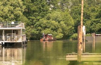 Deine schwimmende Auszeit auf dem Wasser - Festlieger Hausboot Tortuga - Foto 2