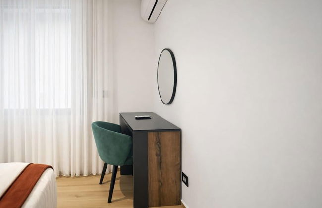 Captivating 2-bed Apartment in Tunis - Photo 9