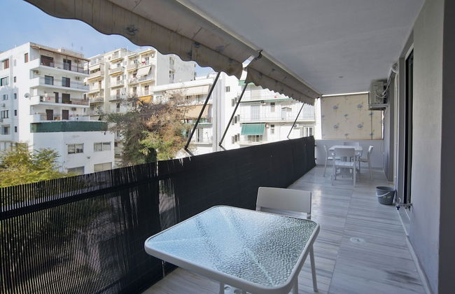 Belle Helene in Alimos - Foto 19