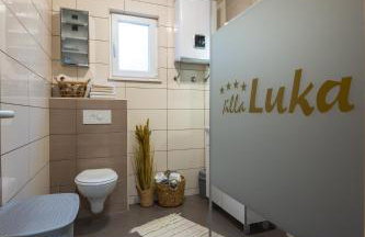 Beautiful Holiday Home "Villa Luka" - Foto 26