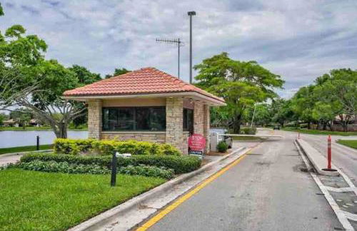 PGA National Getaway Cozy Club Cottage - Foto 46