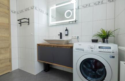 Luxx Home MM, Airport - Parkplatz - Küche - Balkon - Foto 33