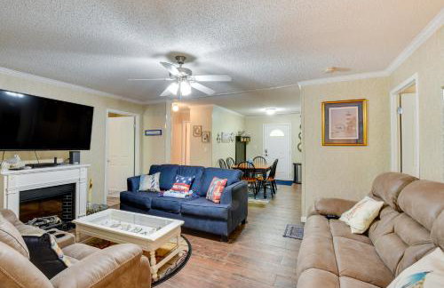 Lakefront Fair Play Vacation Rental, Pets Welcome! - Foto 5