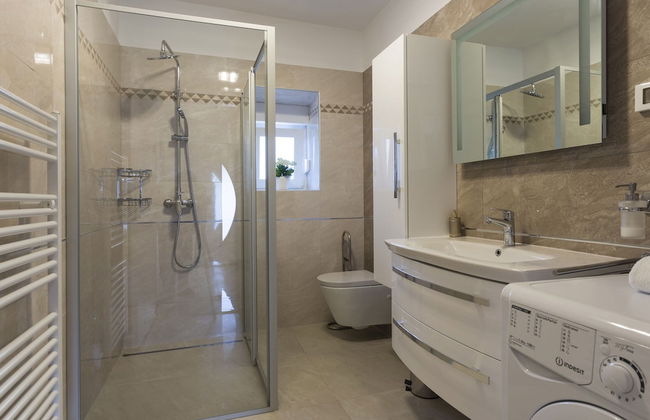 Villa in Kujici Near Beach With Pool - Foto 23