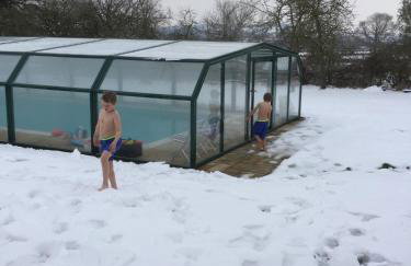 Large House On Farm With Own Heated Pool, As Seen On BBC TV - Photo 33