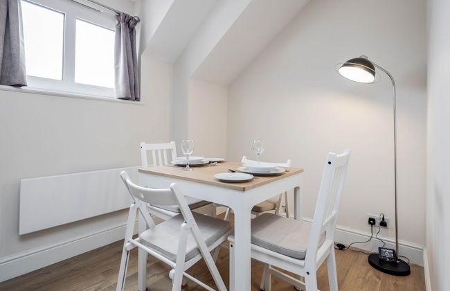 Luxury 1 Bedroom Apartment with Parking - Foto 24