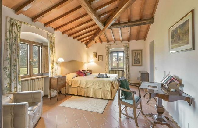 Restful Holiday Home in Reggello With Swimming Pool - Foto 13