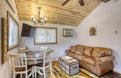 Cozy Creekside Retreat - Foto 5