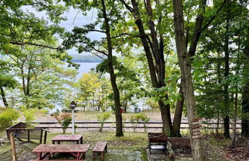 Cayuga lake cottage with private lake access - Foto 8