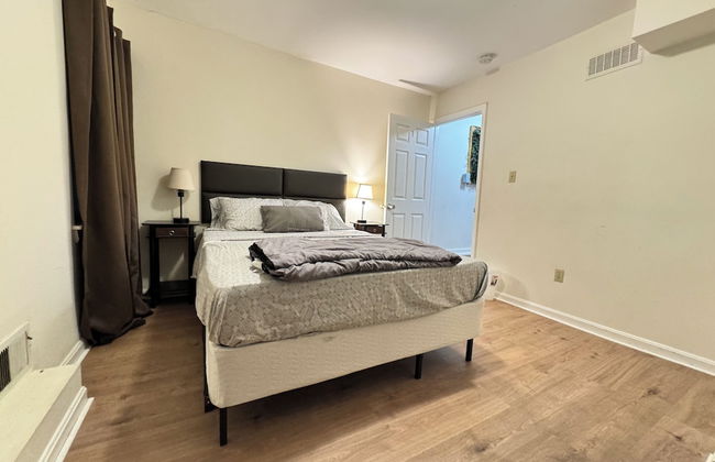 Downtown Loft - Close to Topgolf, Horseshoe Casino, UM Baltimore - Photo 18