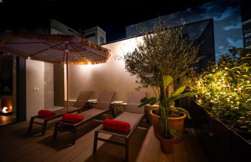 Modigliani Terrace Jacuzzi Golden House - Foto 43