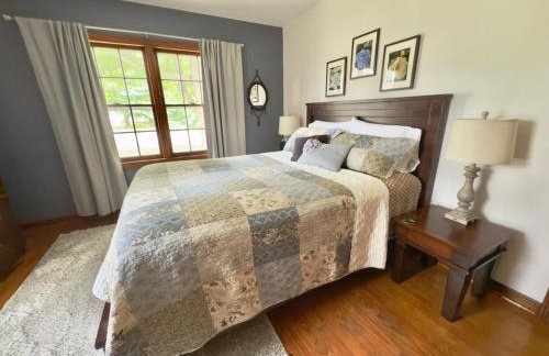 The Dorothy- Private Ravine Wooded Lot, with Game Room, Close to ALL! - Foto 20