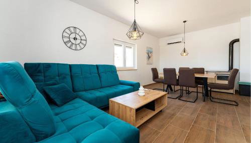 3 Bedroom Awesome Home In Rastevic - Foto 3