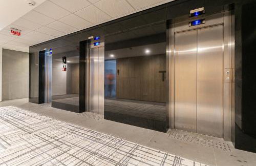 Studios Tower by Viva - Prédio com piscina e estacionamento no centro de Floripa - Foto 44