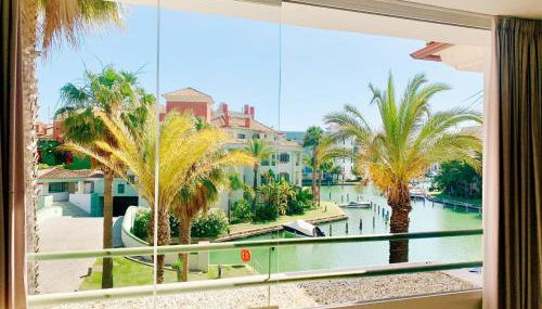 Sotogrande Alboaire- Waterfront luxury 4 bedroom Apt in the Marina of Sotogrande - Foto 2