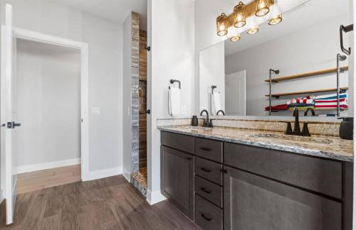 Lakefront Mansion!Close to SAC&Mahoney State Park! - Foto 22